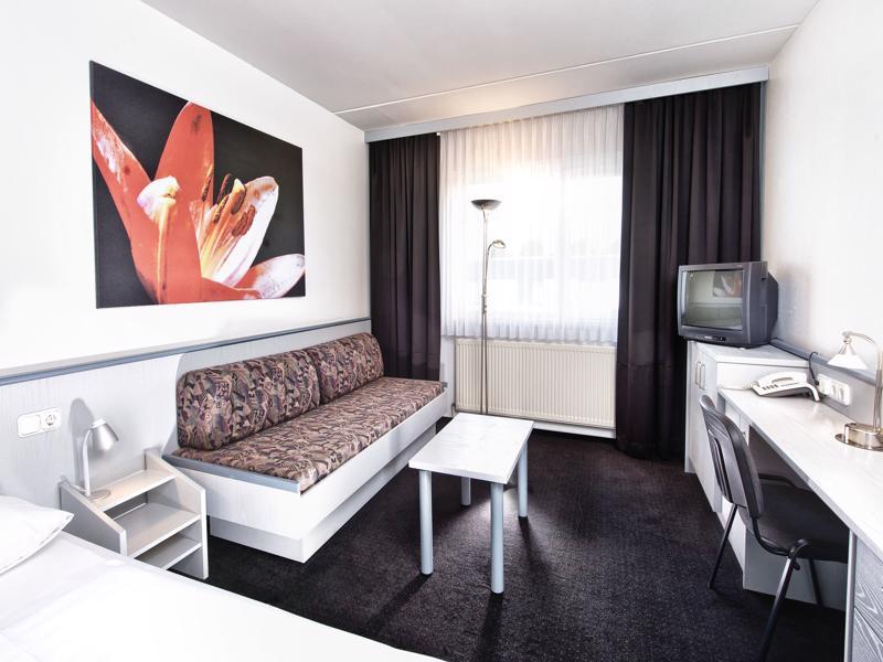 Hotel Good Morning + Bad Oldesloe Esterno foto